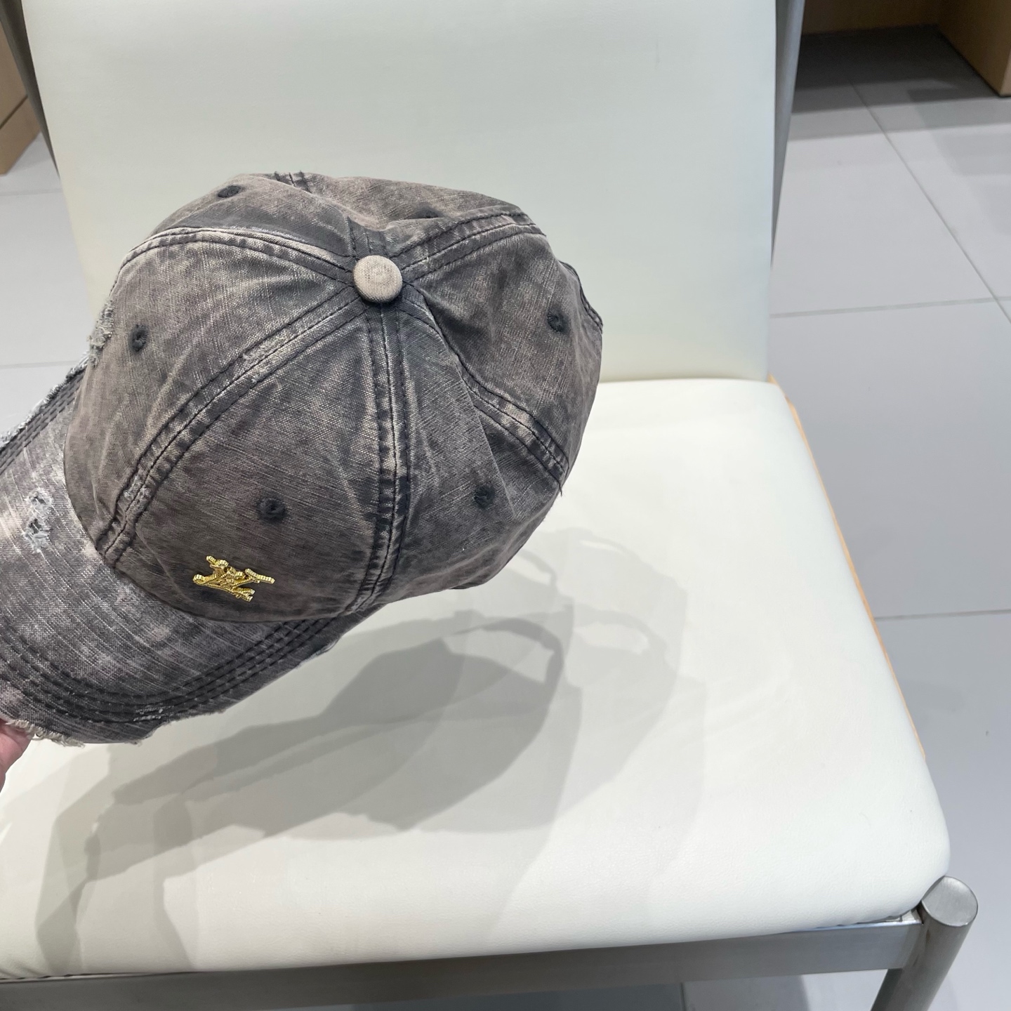  LV路易威登2025春夏原单刺绣棒球帽  轻盈透气。完美版型，独家实物拍摄，男女适用