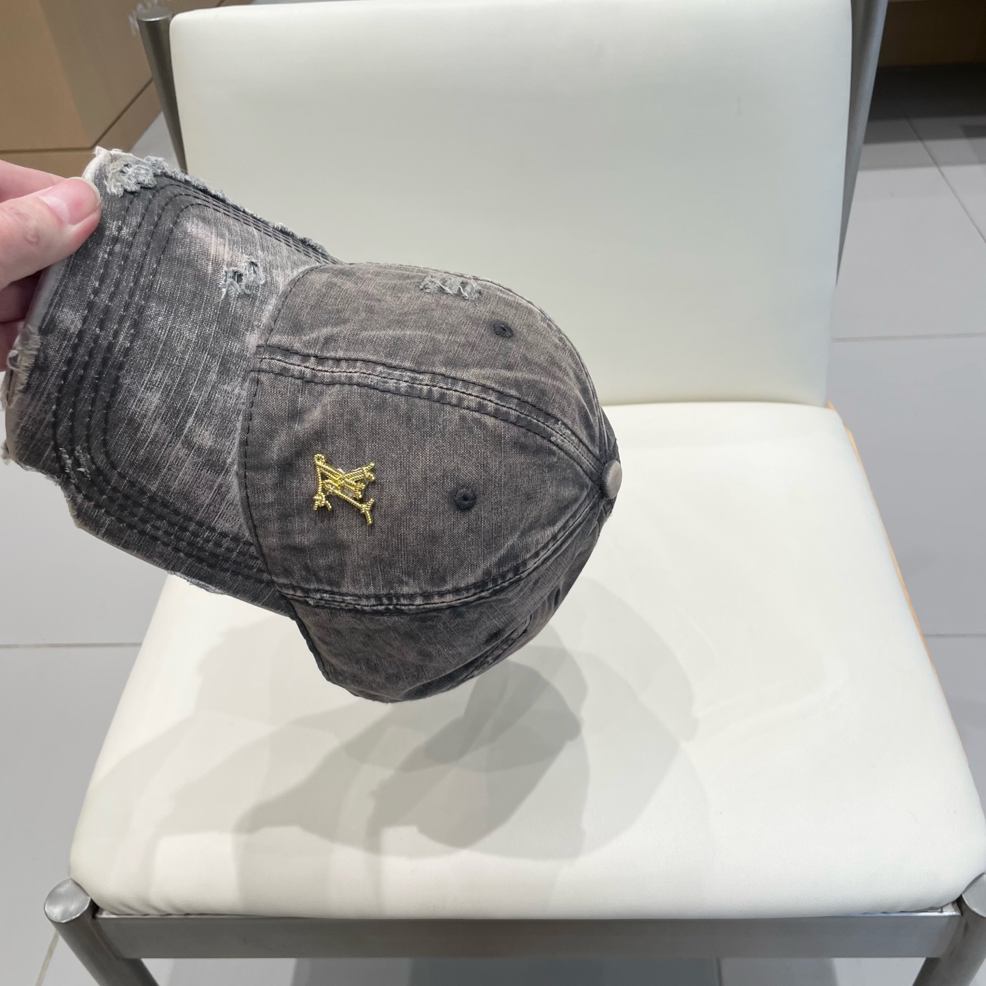  LV路易威登2025春夏原单刺绣棒球帽  轻盈透气。完美版型，独家实物拍摄，男女适用