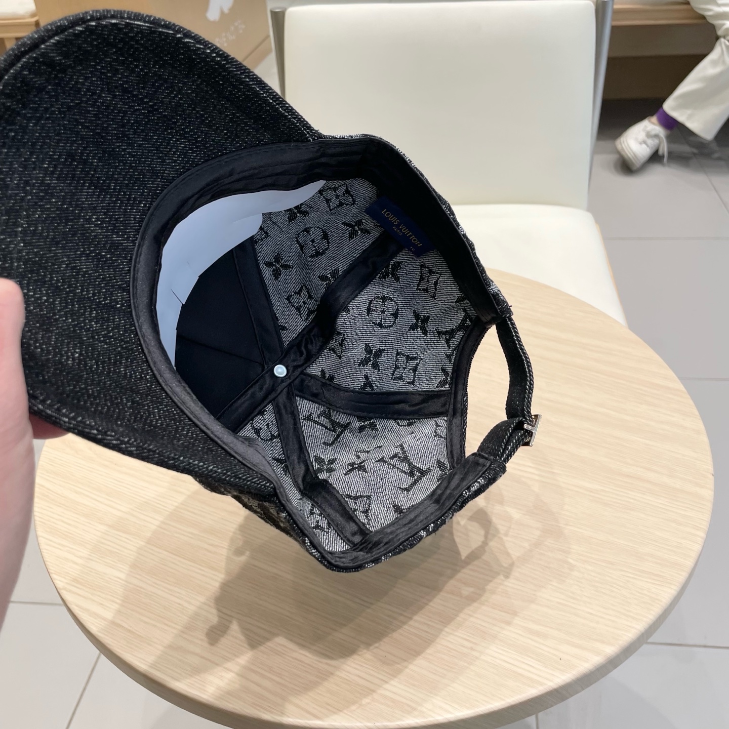  2025新款原单牛仔棒球帽LV路易威登🧢轻盈透气。完美版型，独家实物拍摄，男女适用