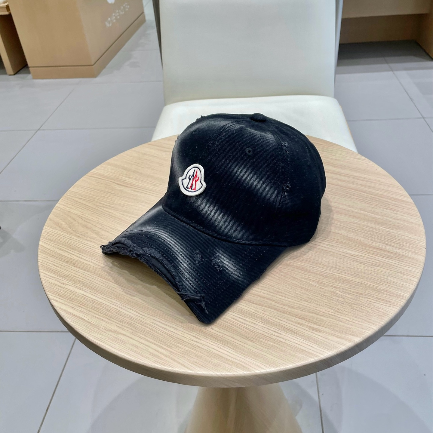  蒙口MONCLER2025新款棒球帽，时尚炸街单品，风格很OK，网红.时尚博主的最爱！高品质舒适透气，