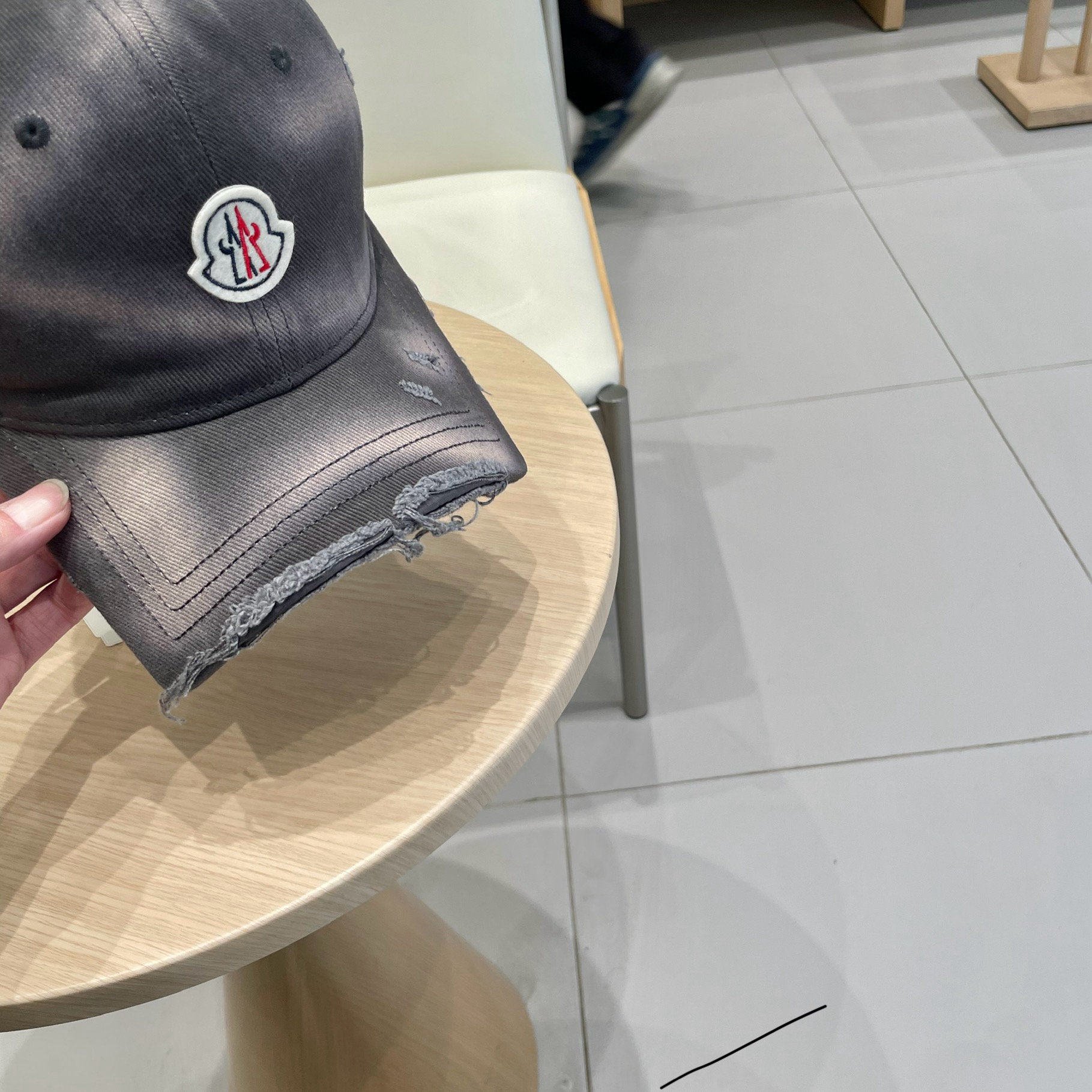  蒙口MONCLER2025新款棒球帽，时尚炸街单品，风格很OK，网红.时尚博主的最爱！高品质舒适透气，