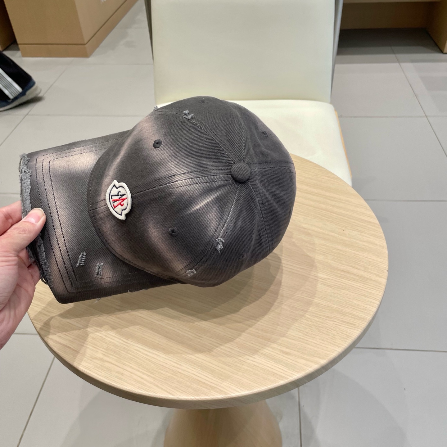  蒙口MONCLER2025新款棒球帽，时尚炸街单品，风格很OK，网红.时尚博主的最爱！高品质舒适透气，