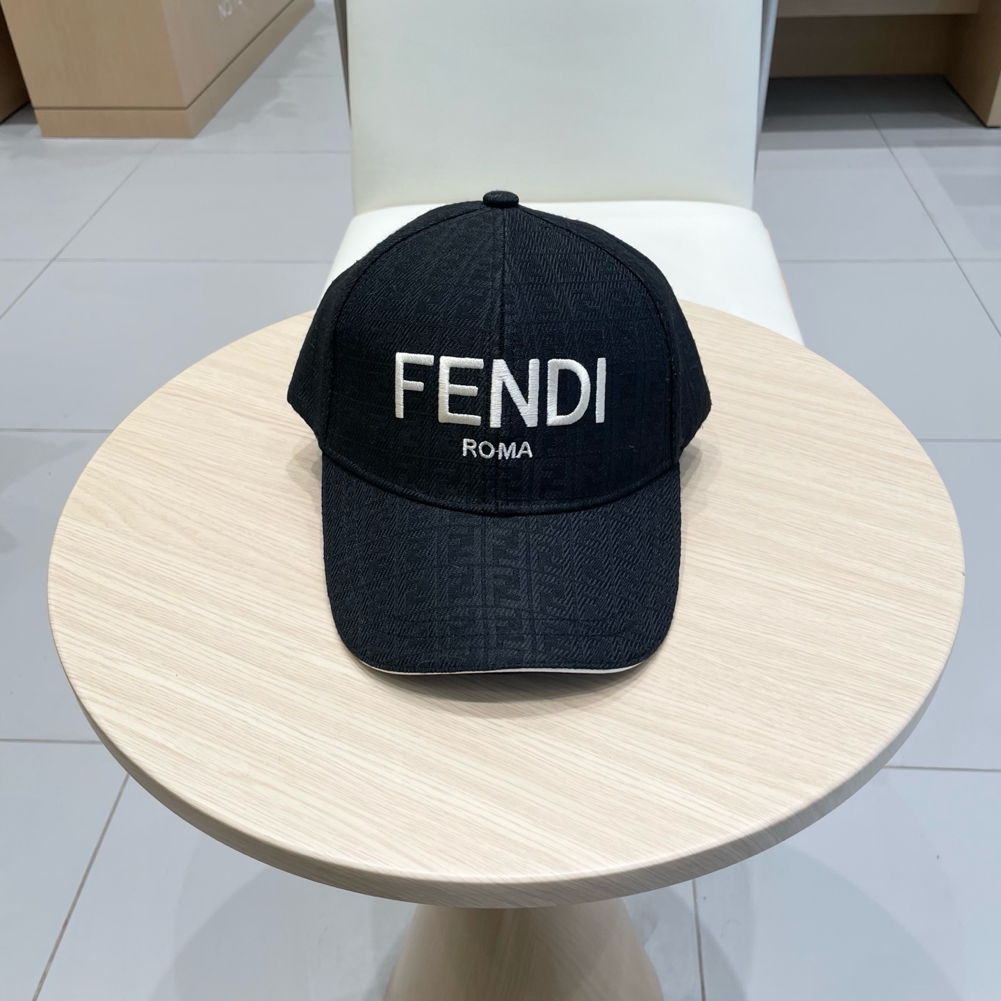 NO:220223,FENDI 2025 new style old-fashioned series baseball hat classic FF mid-year items, temperament wear items, quality bar hat fisherman hat baseball hat knit hat, hat, fendi, fendi, espadrilles, hats19860909FENDI芬迪2025新款 老花系列棒球帽 经典FF中古单品,气质穿搭单品,质量杠杠帽子渔夫帽棒球帽针织帽,帽子,fendi,fendi,espadrilles,hats,hat