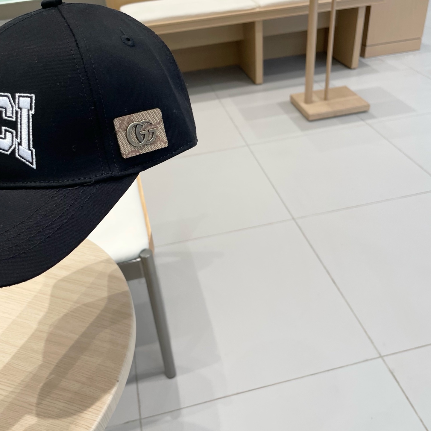  GUCCI古奇2025 棒球帽👒 工艺非常精美 高档大气上档次！低调奢华，方便携带！