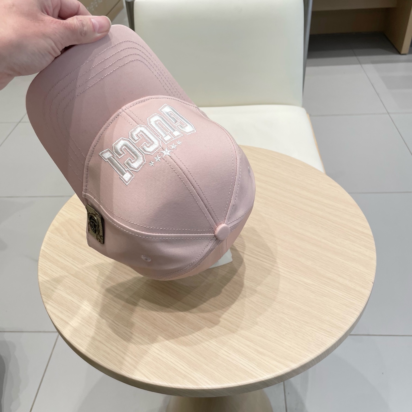  GUCCI古奇2025 棒球帽👒 工艺非常精美 高档大气上档次！低调奢华，方便携带！