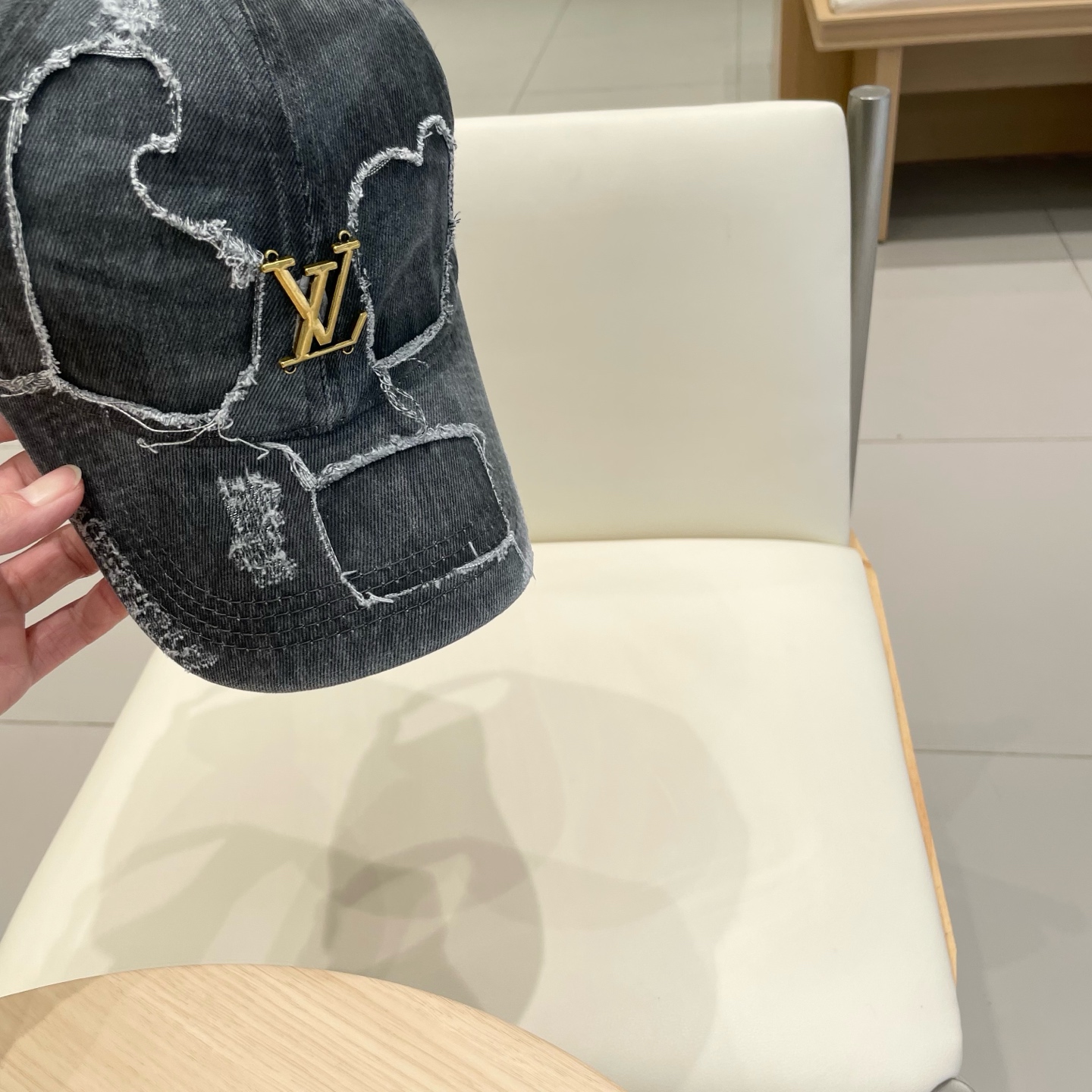   上新！路易威登 LouisVuitton 2025新款😍新款LV棒球帽，新款高端大气，百搭款🤗男女通