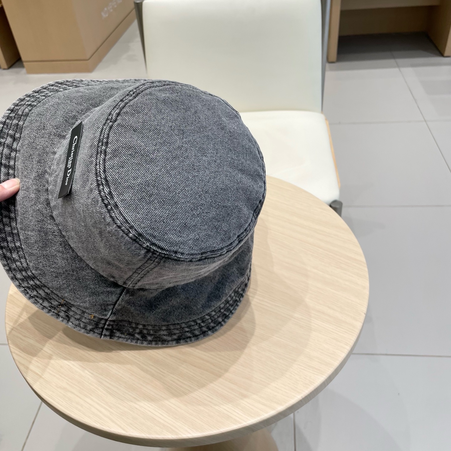  Dior(迪奥)2026牛仔新款渔夫帽， 精致純也格调很有感觉，很酷很时尚，专柜断货热门，质量超赞