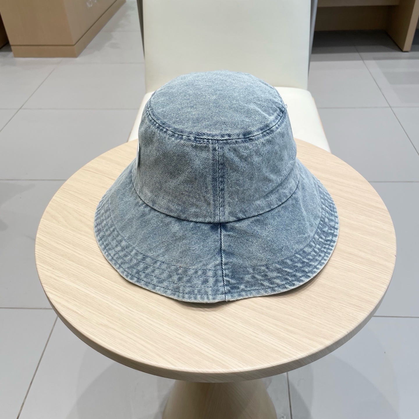  Dior(迪奥)2026牛仔新款渔夫帽， 精致純也格调很有感觉，很酷很时尚，专柜断货热门，质量超赞