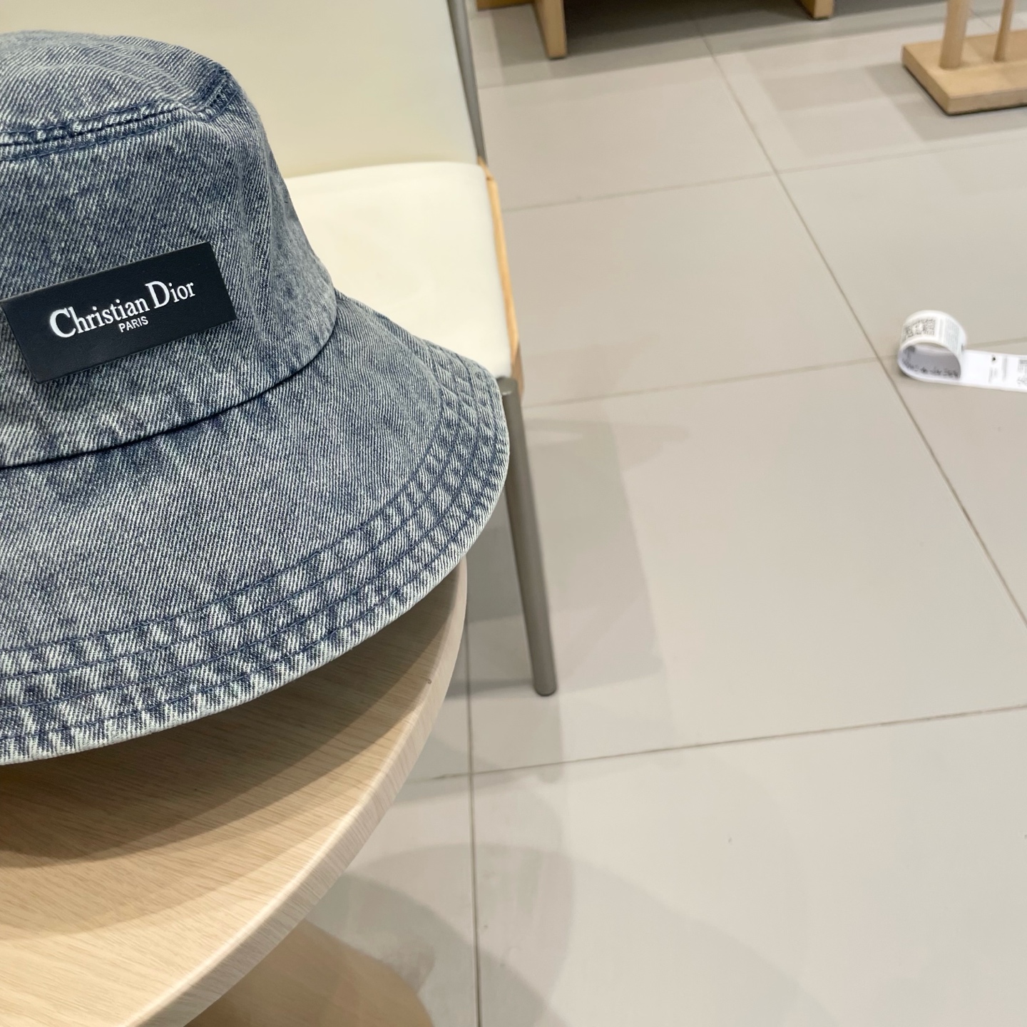  Dior(迪奥)2026牛仔新款渔夫帽， 精致純也格调很有感觉，很酷很时尚，专柜断货热门，质量超赞