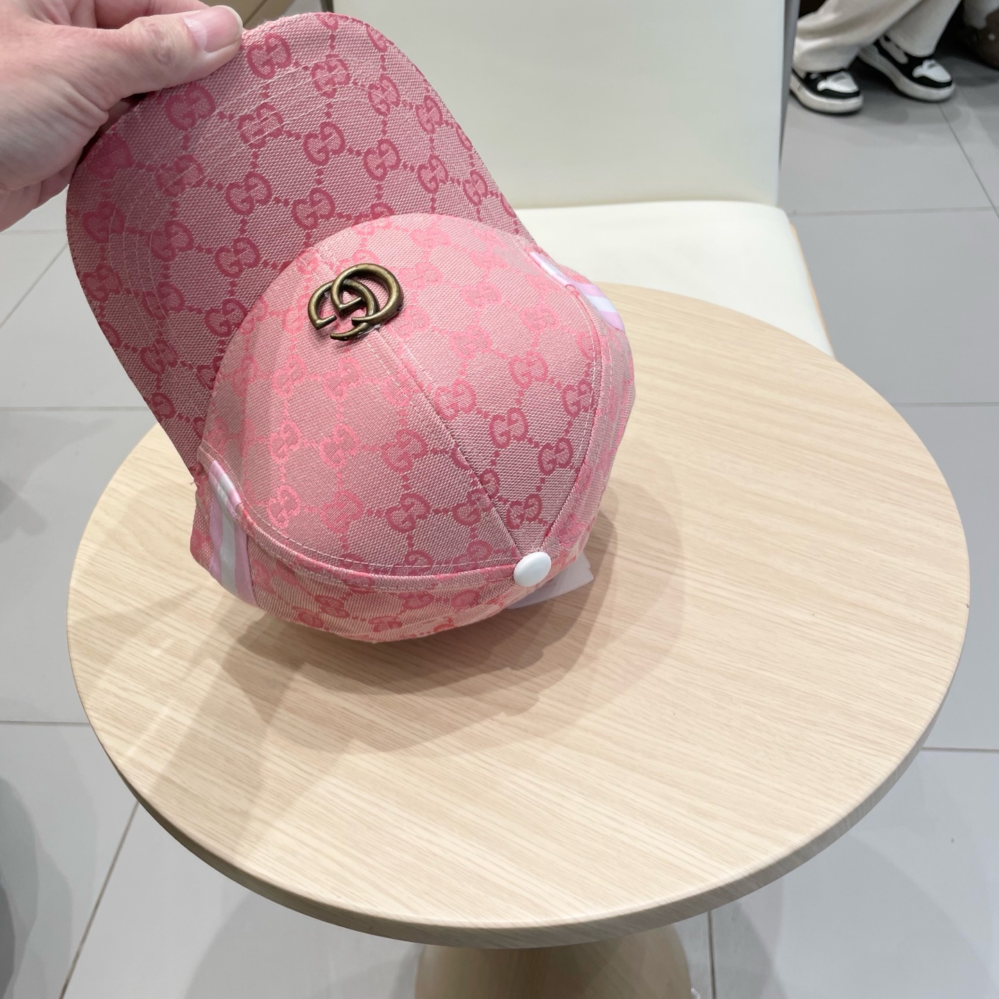  GUCCI古奇2025 棒球帽👒 工艺非常精美 高档大气上档次！低调奢华，方便携带！