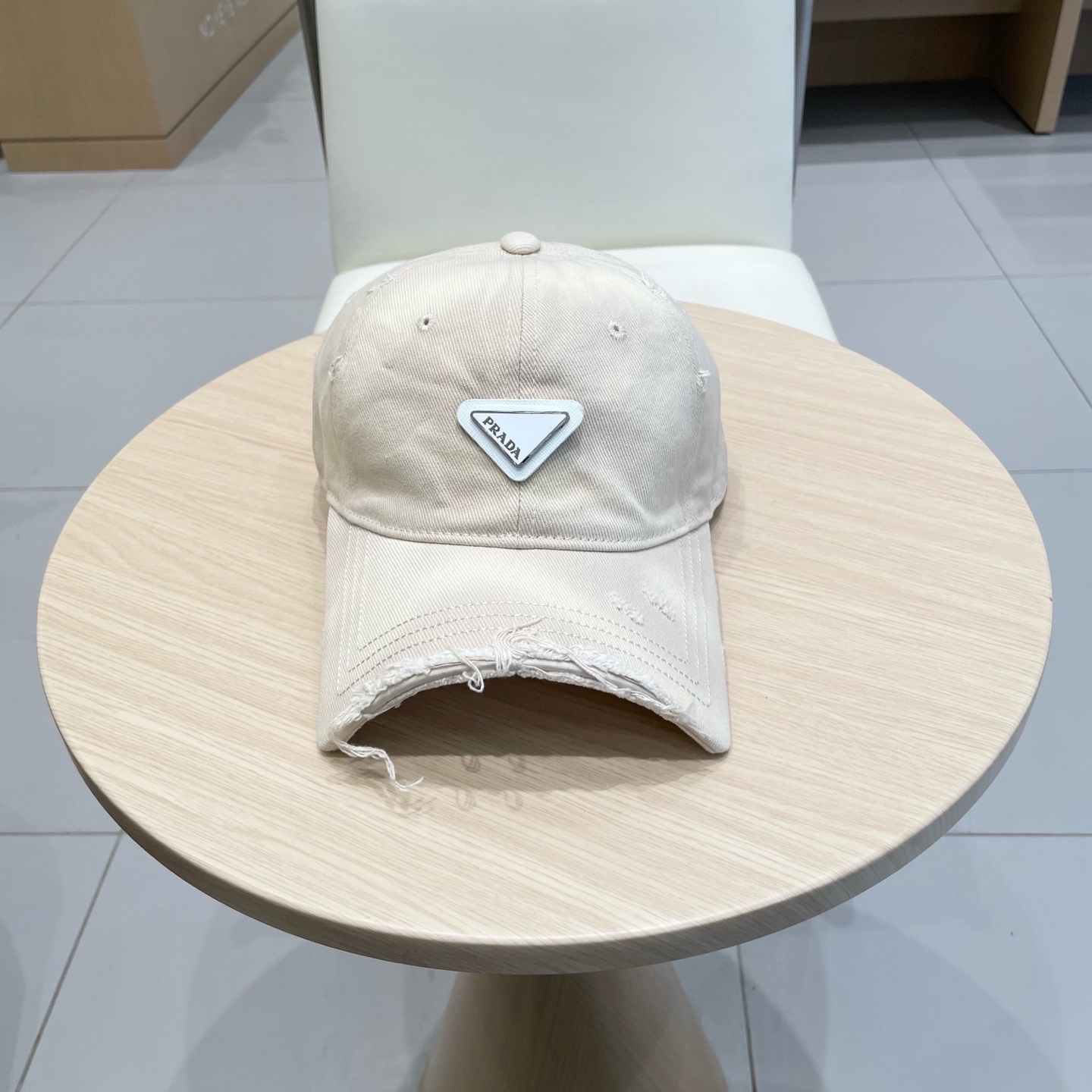 NO:346251,Prada 2025 early spring new big brand baseball cap, classic men and women universal hat straw hat fisherman hat baseball cap, hat, prada, prada, espadrilles, hatsPrada普拉达2025早春新款大牌款棒球帽,经典款男女通用帽子草帽渔夫帽棒球帽,帽子,prada,prada,espadrilles,hats,hat