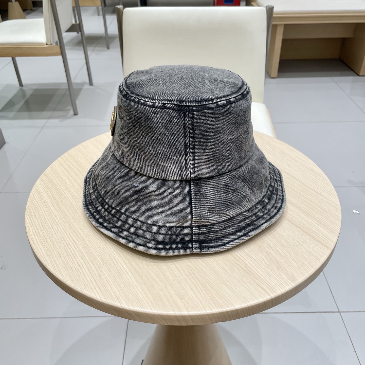   古奇Gucci渔夫帽春夏季百搭时尚牛仔水洗毛边帽子女日系防晒遮阳盆帽现货