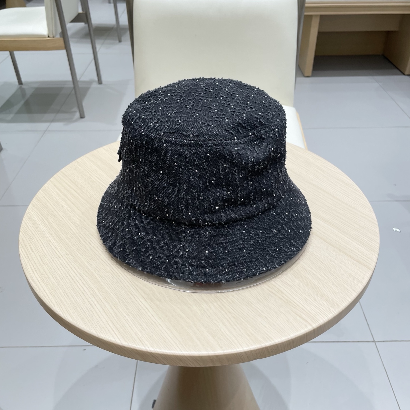  上新！路易威登 LouisVuitton春季韩系时尚小钻贝雷帽子女洋气百搭潮流休闲逛街八角帽显脸小