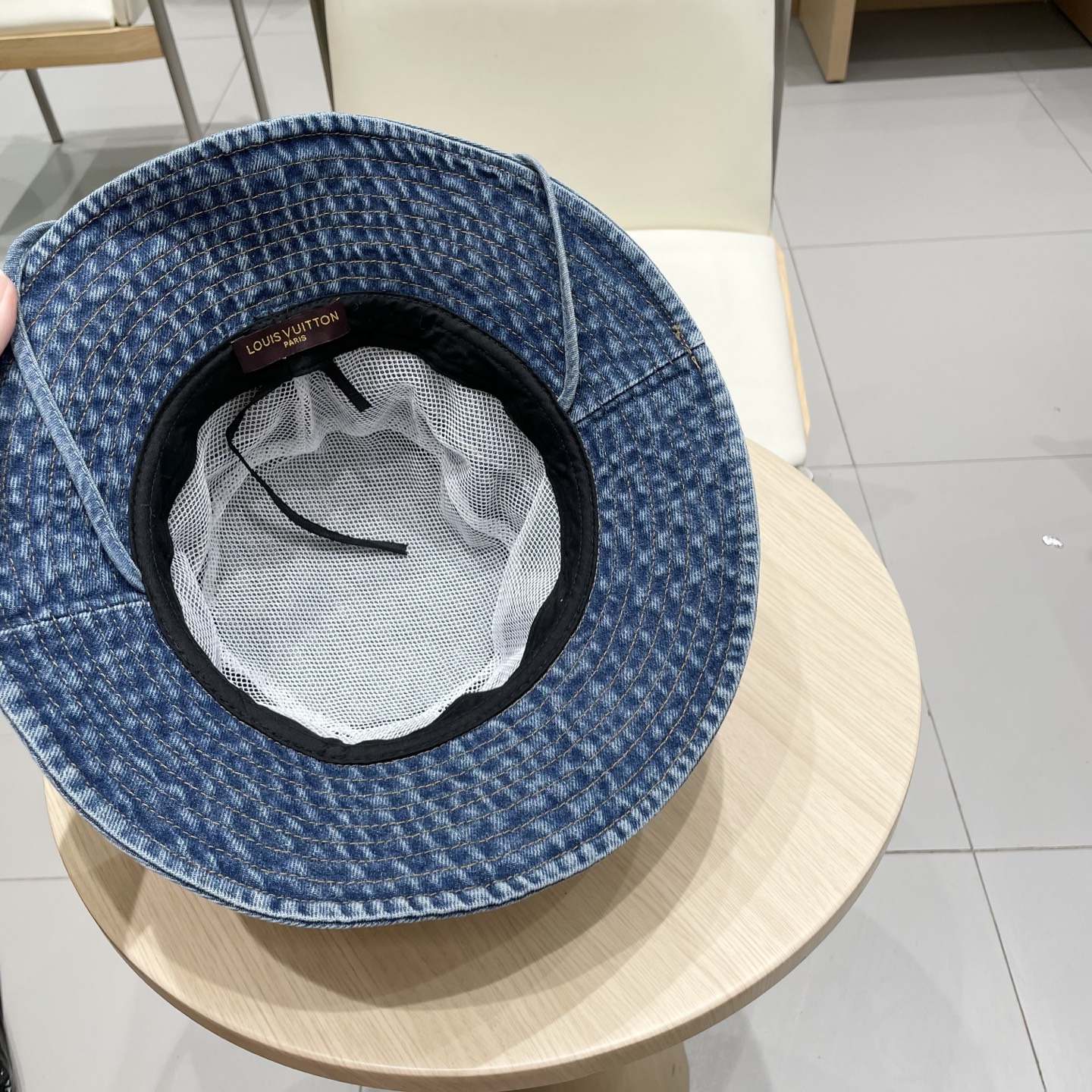  上新！路易威登 LouisVuitton日系复古水洗牛仔渔夫帽子女新款百搭显脸小大头围情侣水桶帽男生