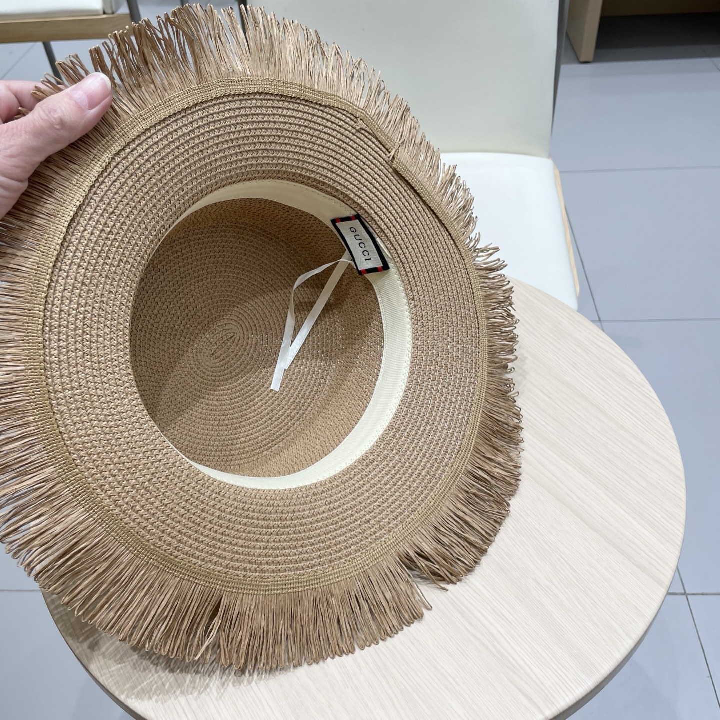    Gucci古奇2025新款草帽，名媛风遮阳帽，，旅游出街必备