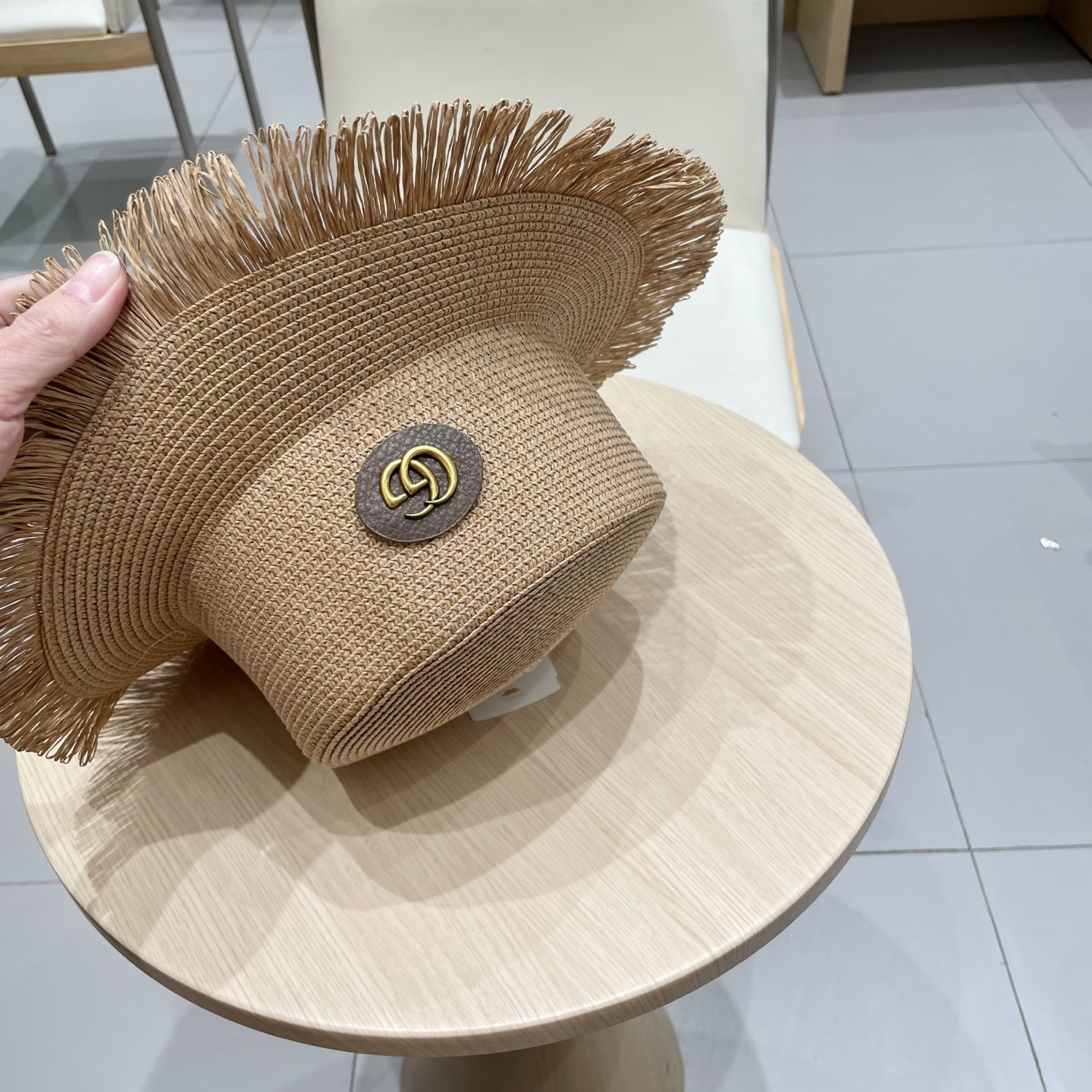    Gucci古奇2025新款草帽，名媛风遮阳帽，，旅游出街必备