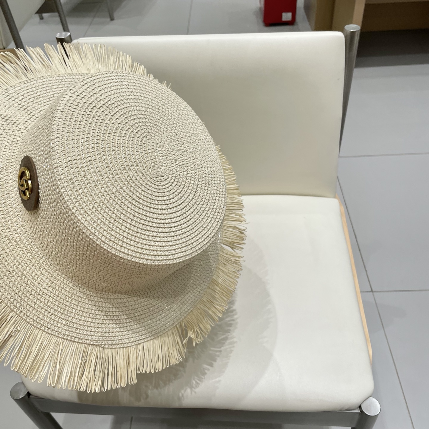    Gucci古奇2025新款草帽，名媛风遮阳帽，，旅游出街必备