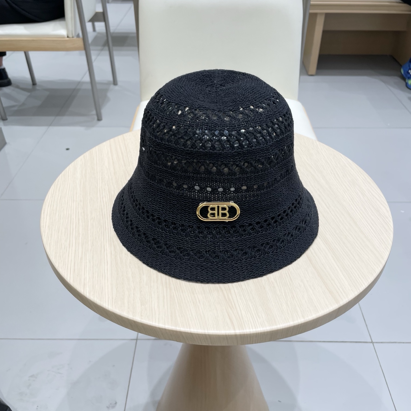   BALENCIAGA巴黎世家花纹条纹休闲复古时尚百搭街头出游盆帽渔夫帽画家帽新款