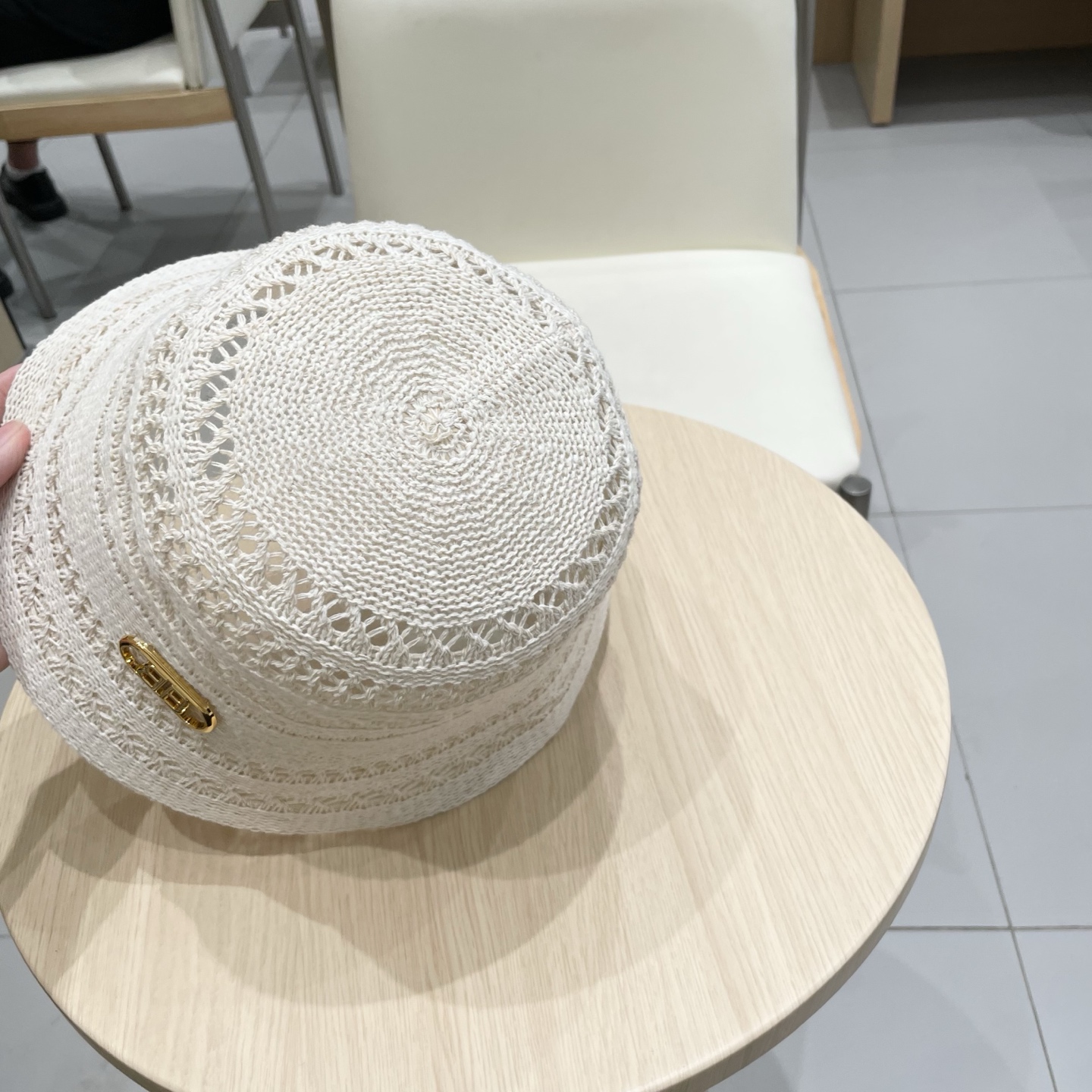   BALENCIAGA巴黎世家花纹条纹休闲复古时尚百搭街头出游盆帽渔夫帽画家帽新款