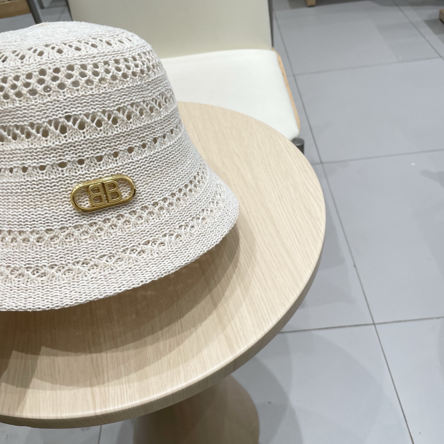   BALENCIAGA巴黎世家花纹条纹休闲复古时尚百搭街头出游盆帽渔夫帽画家帽新款