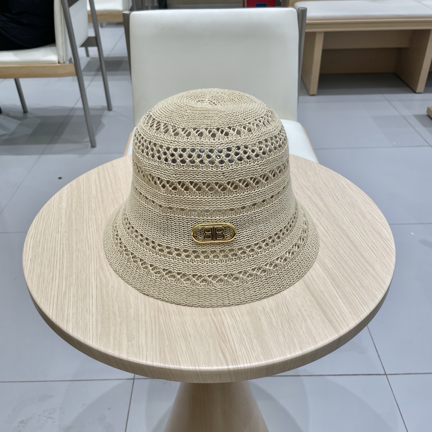 NO:220638,BALENCIAGA Balenciaga pattern stripes casual retro fashion versatile street outing basin hat fisherman hat painter hat new hat fisherman hat baseball hat knit hat, hat, balenciaga, balenciaga, espadrilles, hats19860909BALENCIAGA巴黎世家花纹条纹休闲复古时尚百搭街头出游盆帽渔夫帽画家帽新款帽子渔夫帽棒球帽针织帽,帽子,balenciaga,balenciaga,espadrilles,hats,hat