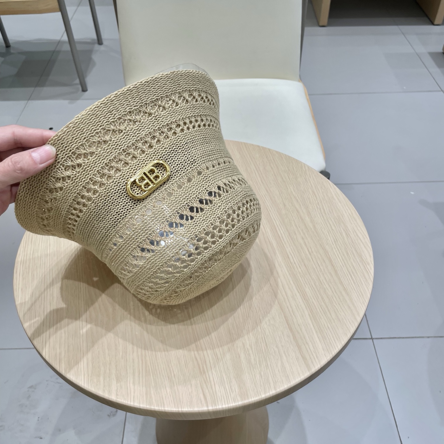   BALENCIAGA巴黎世家花纹条纹休闲复古时尚百搭街头出游盆帽渔夫帽画家帽新款