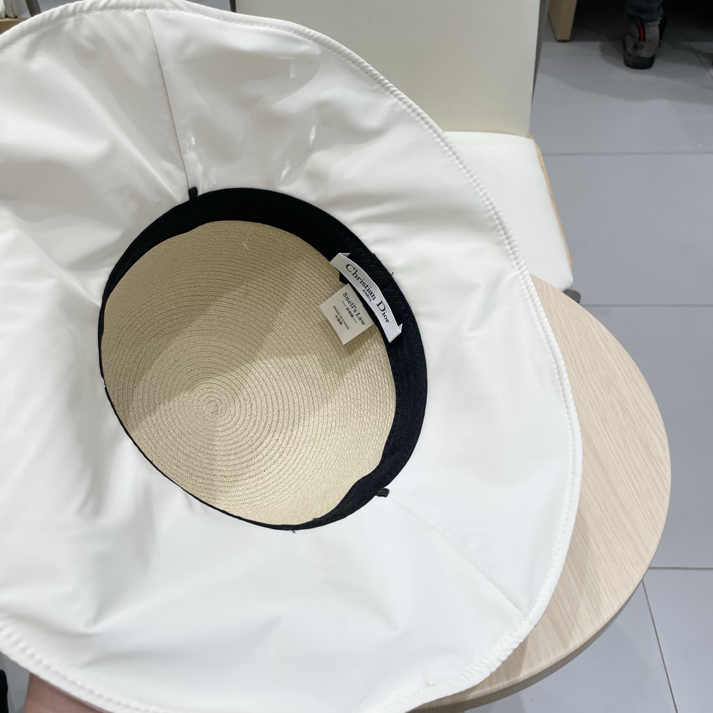  DIOR迪奥夏季遮阳防晒防紫外线渔夫帽子女款2025新款户外大帽檐遮脸太阳帽