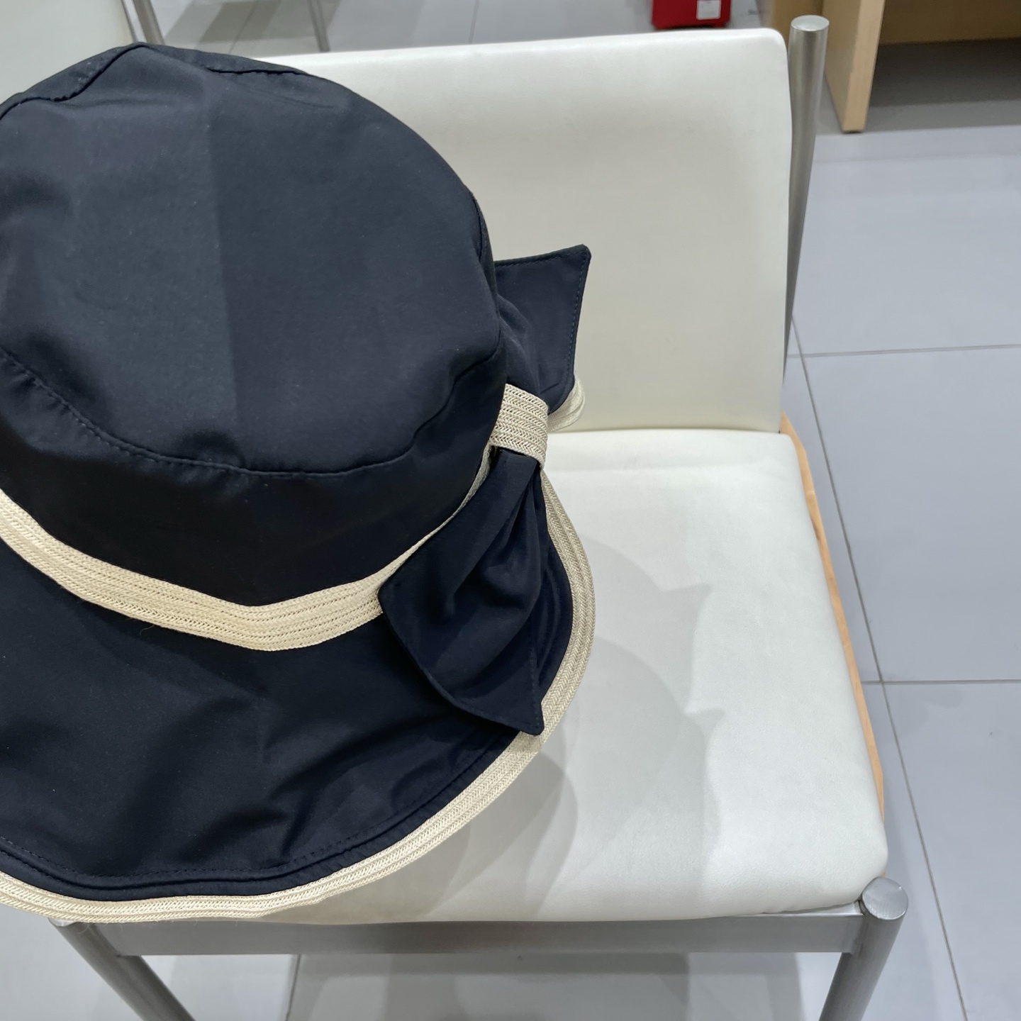  2025渔夫帽女春夏季百搭防晒可折叠盆帽新款拼接细草蝴蝶结太阳帽