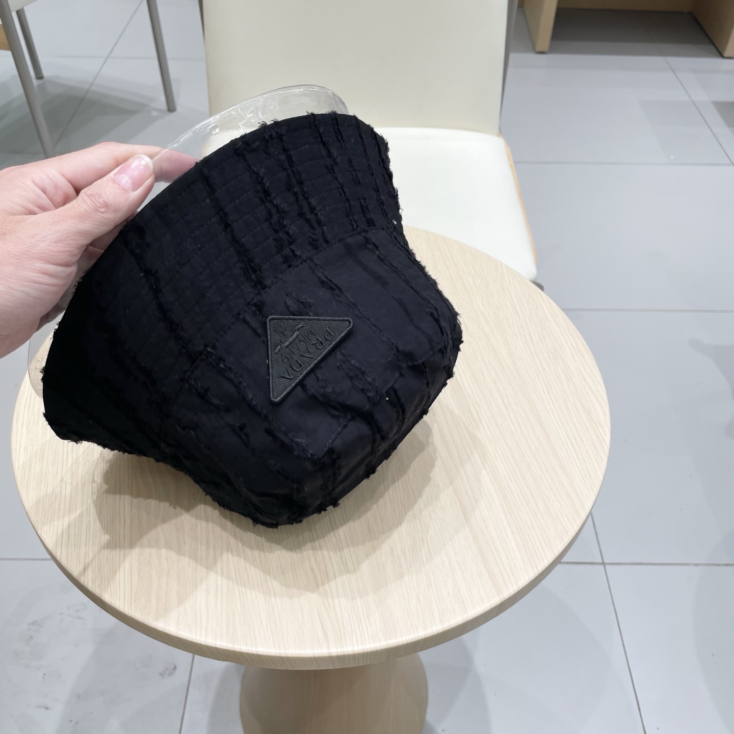  PRADA普拉达渔夫帽，帆布帽，头围57cm