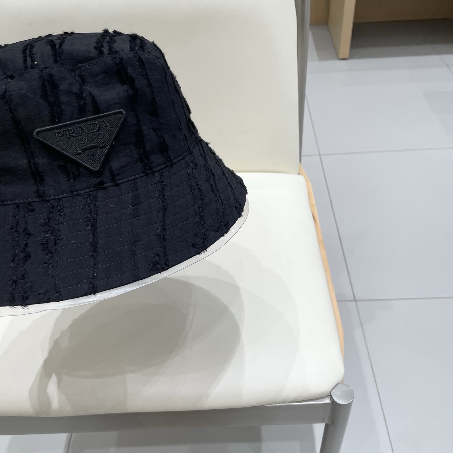  PRADA普拉达渔夫帽，帆布帽，头围57cm