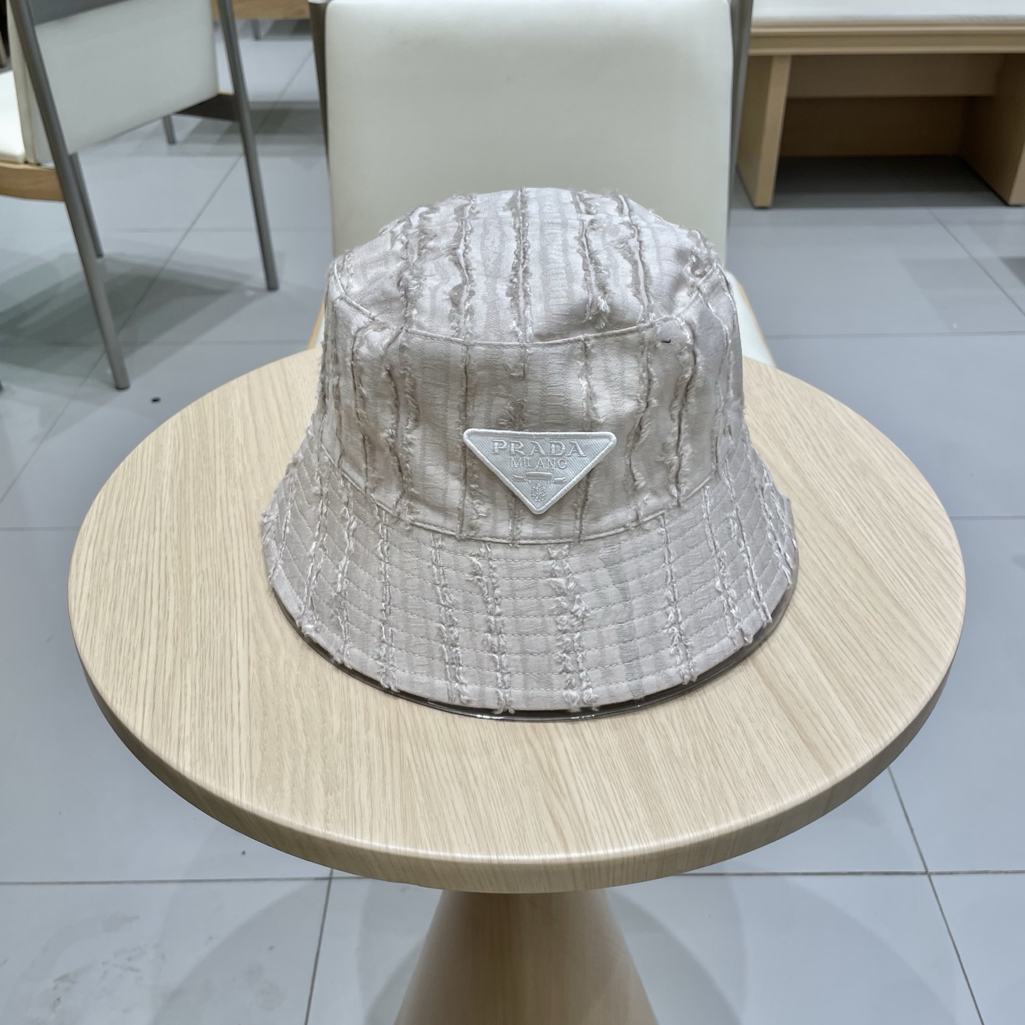  PRADA普拉达渔夫帽，帆布帽，头围57cm