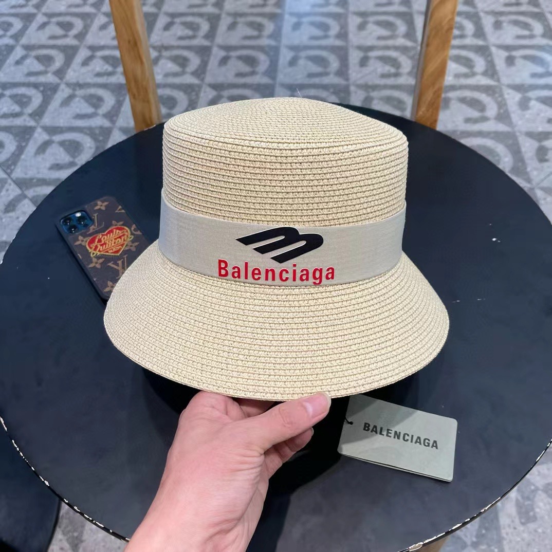  Balenciaga（巴黎世家）2025早春新款韩版休闲时尚，质地硬朗，手感非常好，名媛必备！遮阳帽女