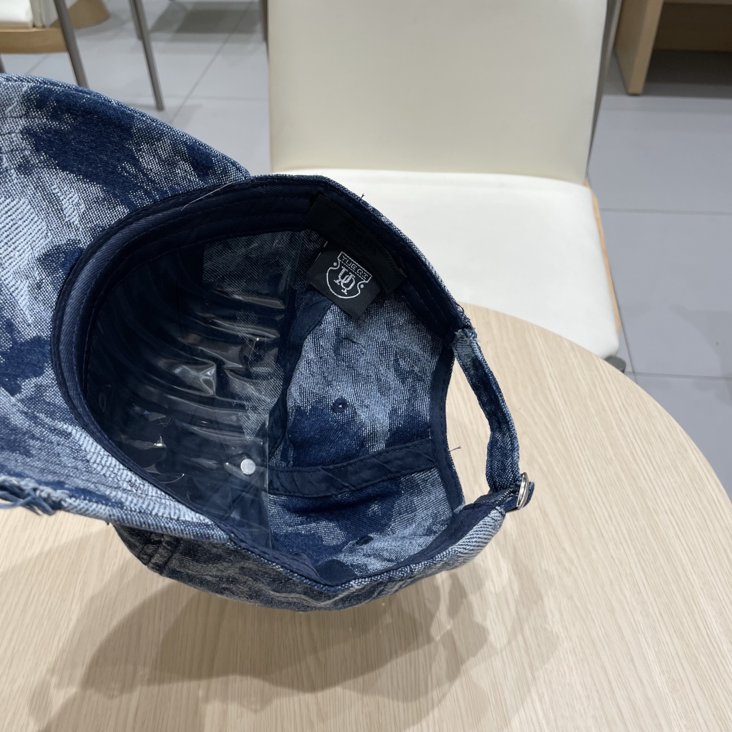  Prada普拉达 2025早秋新款大牌款棒球帽，经典款男女通用