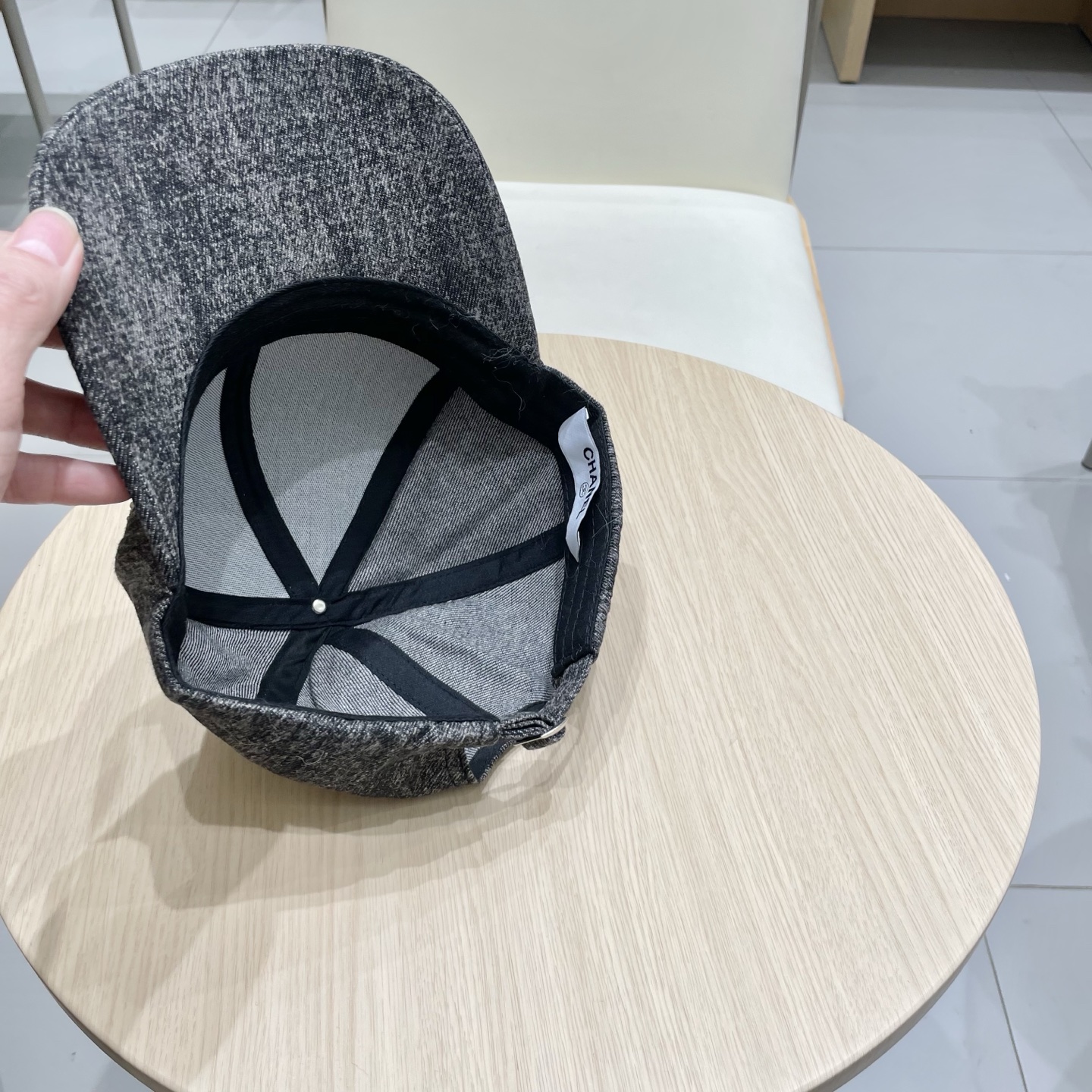  香奈儿CHANEL 新品高定满钻硬顶棒球帽，小香logo经典简约，时尚休闲设计 跑量新品