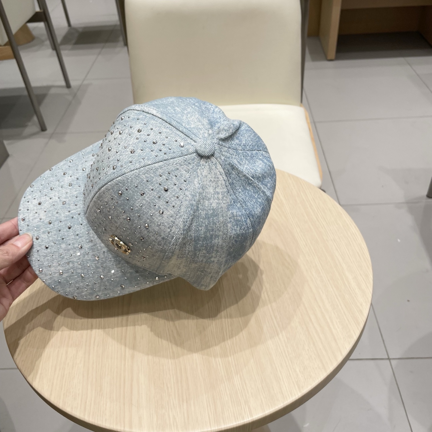  香奈儿CHANEL 新品高定满钻硬顶棒球帽，小香logo经典简约，时尚休闲设计 跑量新品