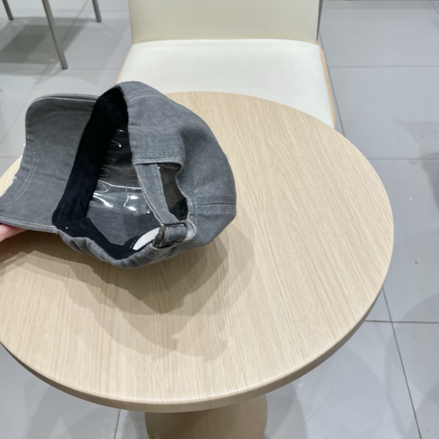  LV路易威登原单破洞棒球帽  轻盈透气。完美版型，独家实物拍摄，男女适用