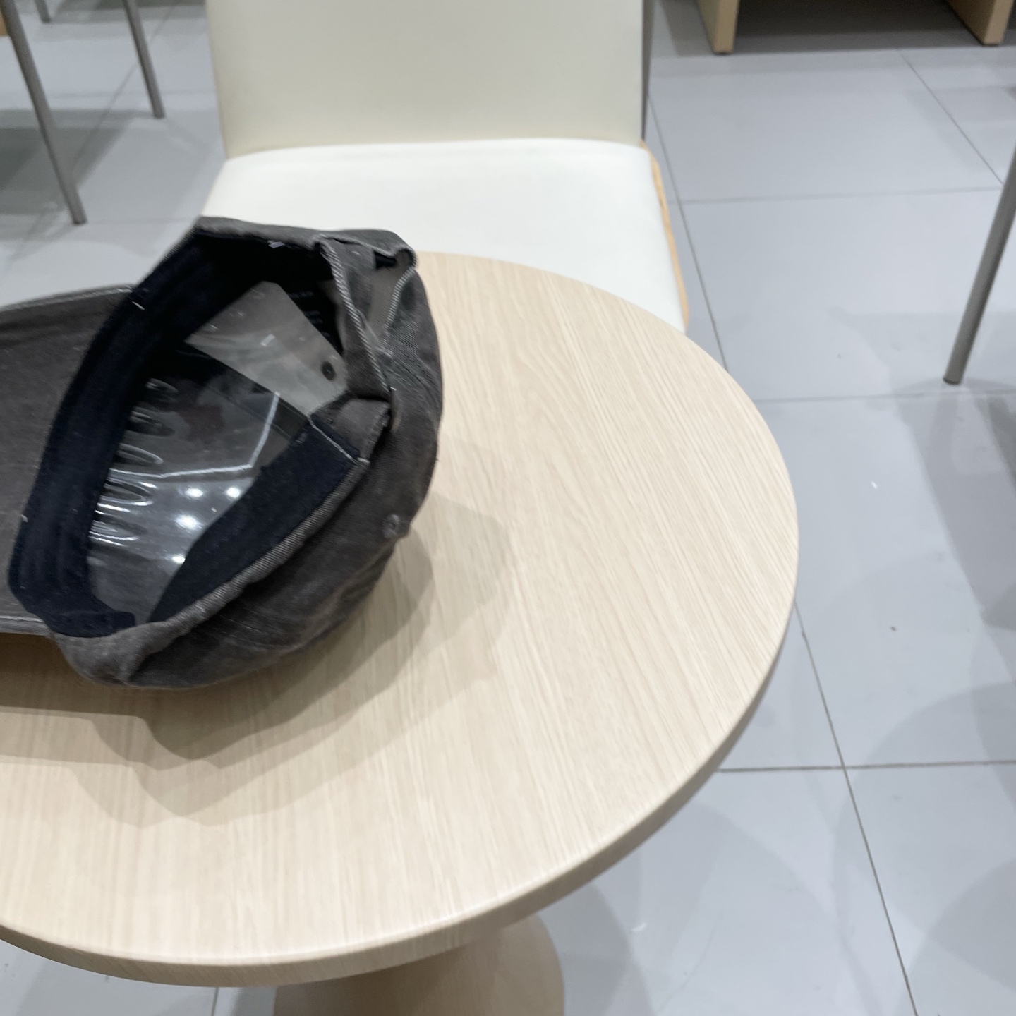  LV路易威登原单破洞棒球帽  轻盈透气。完美版型，独家实物拍摄，男女适用