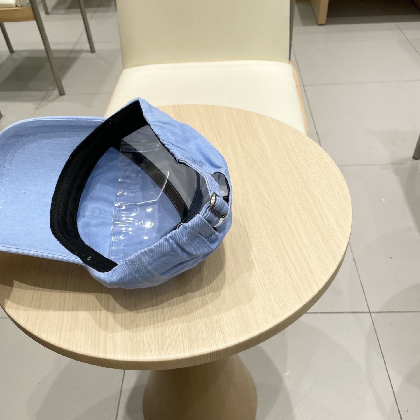  LV路易威登原单破洞棒球帽  轻盈透气。完美版型，独家实物拍摄，男女适用