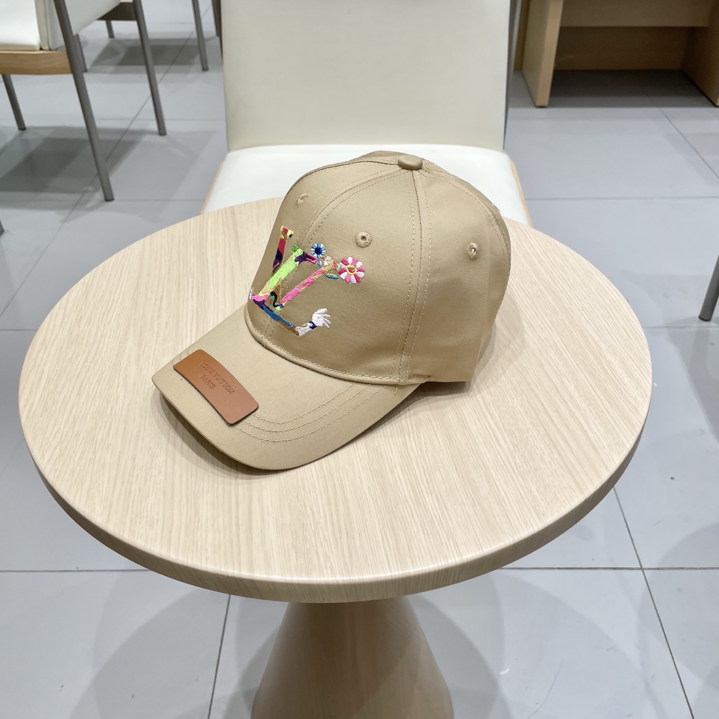  🧢LV路易威登🧢 官网高版出货，刺绣字母棒球帽，非常经典的经典，流行的复古美，四季可用，出门必备，非常