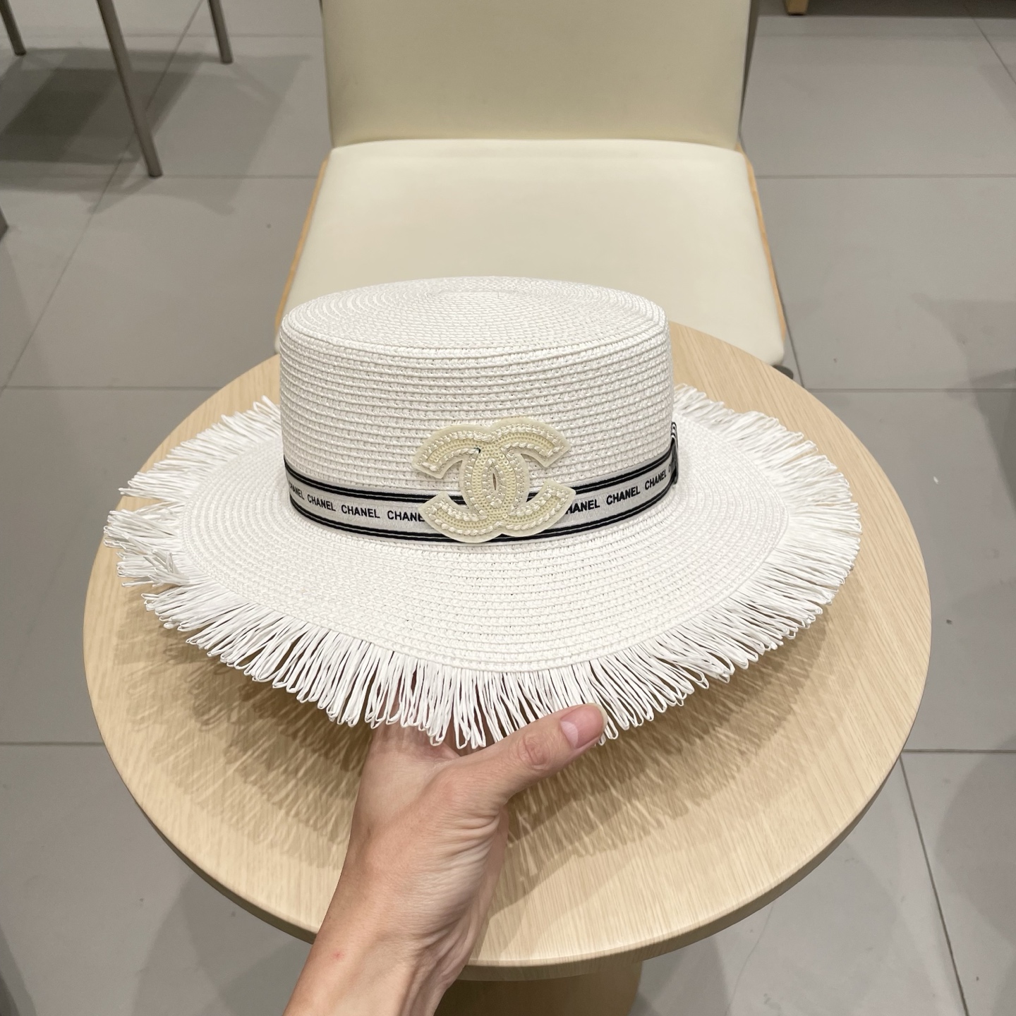   【CHANEL香奈儿】2025新款小香风草编度假风盆帽草帽，大牌风～出街旅行单品