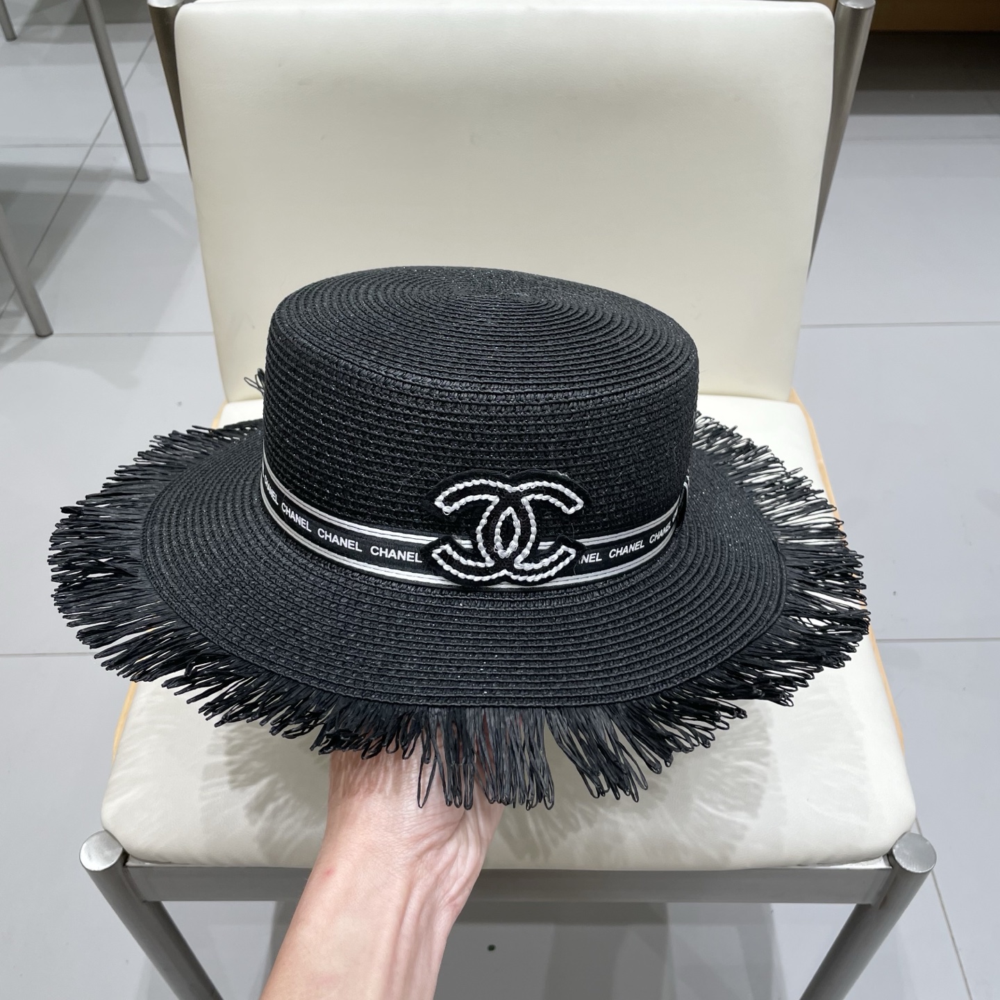   【CHANEL香奈儿】2025新款小香风草编度假风盆帽草帽，大牌风～出街旅行单品