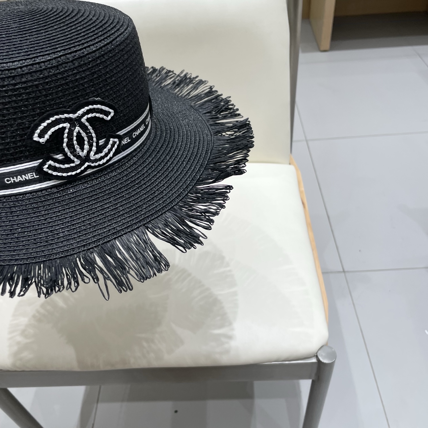   【CHANEL香奈儿】2025新款小香风草编度假风盆帽草帽，大牌风～出街旅行单品