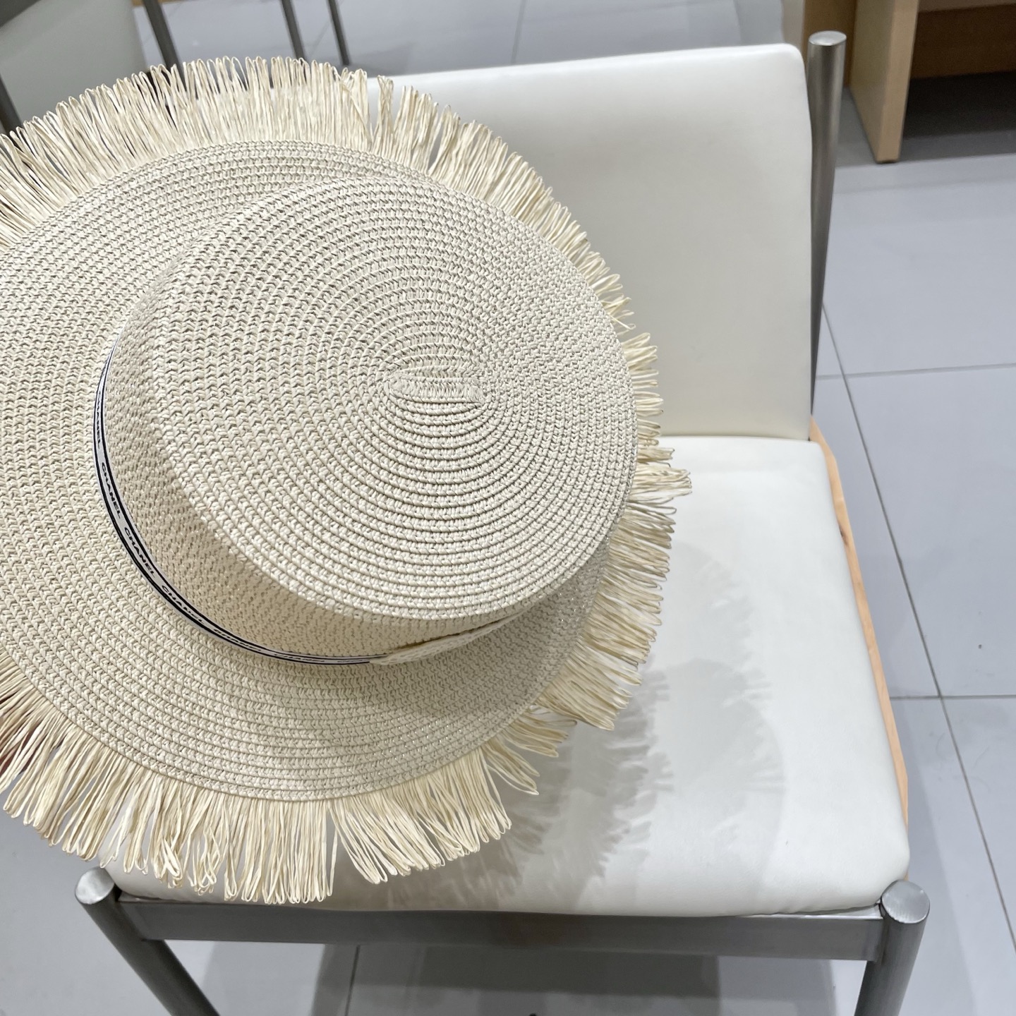   【CHANEL香奈儿】2025新款小香风草编度假风盆帽草帽，大牌风～出街旅行单品