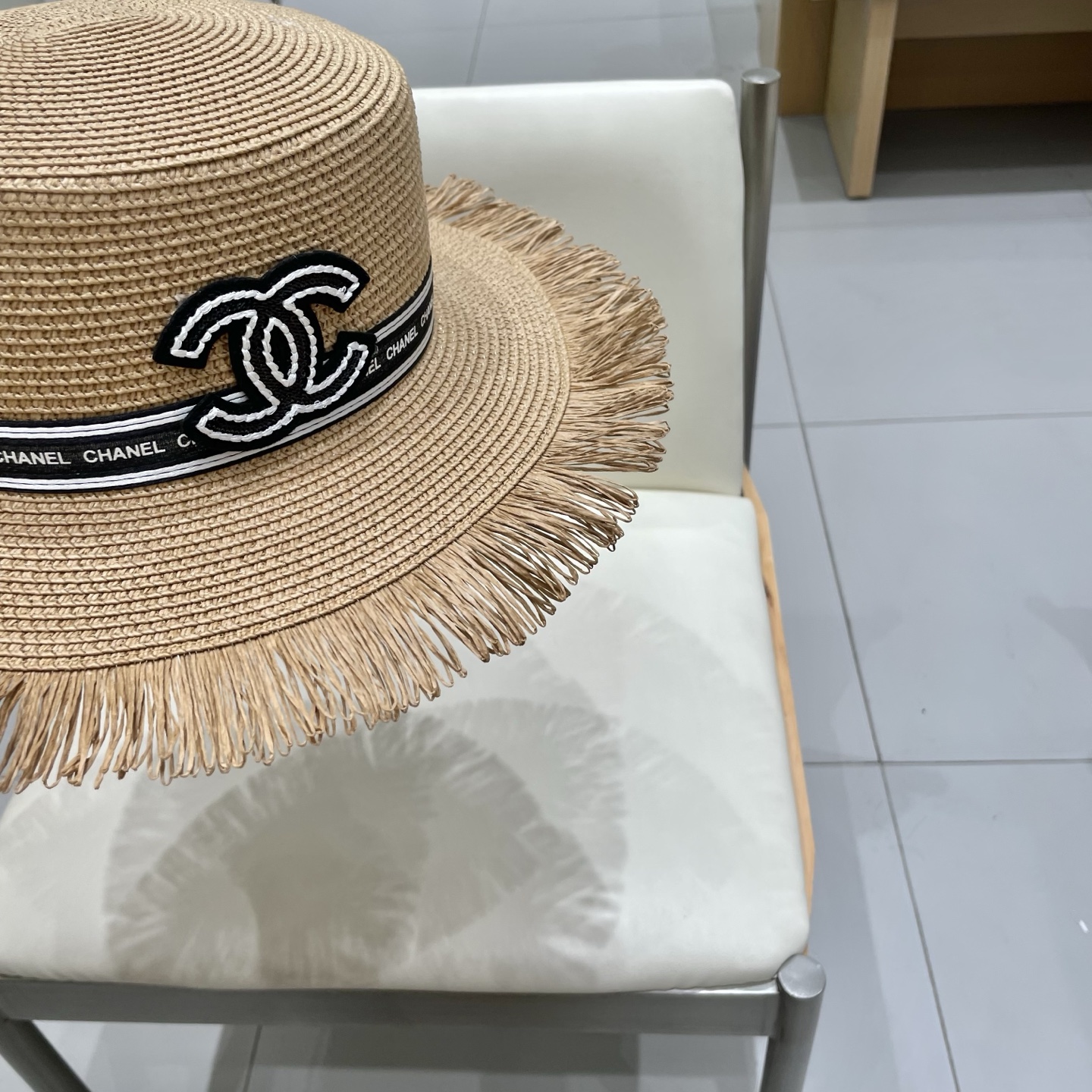   【CHANEL香奈儿】2025新款小香风草编度假风盆帽草帽，大牌风～出街旅行单品