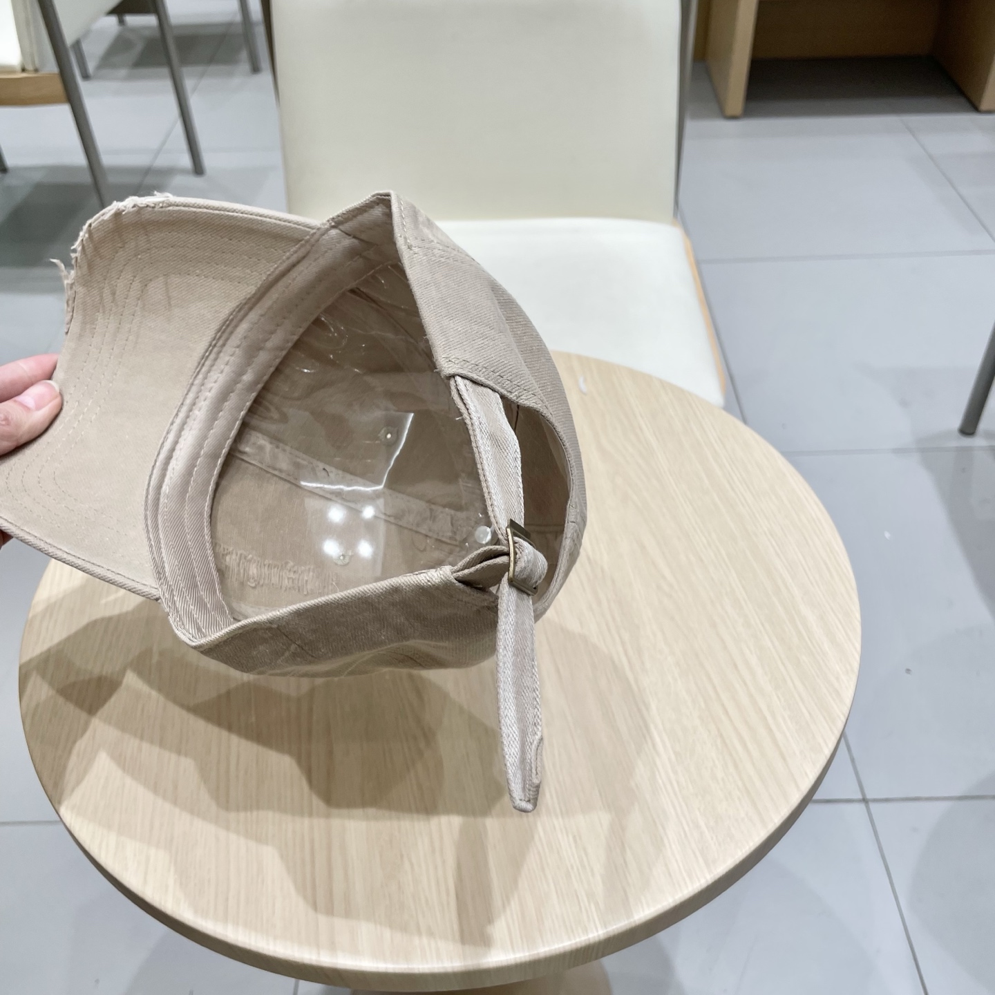 克罗心 🆕🆕春款棒球帽，个性时尚款
经典十字架标志，休闲带点酷酷的感觉，中性款
男女同款！多种色系，超好