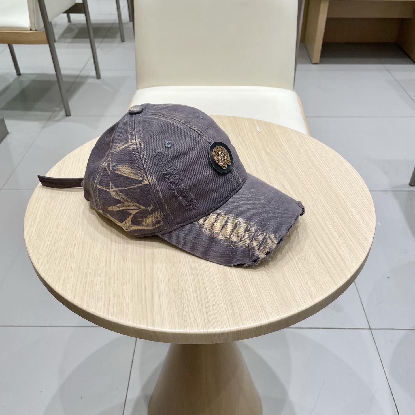 克罗心 🆕🆕春款棒球帽，个性时尚款
经典十字架标志，休闲带点酷酷的感觉，中性款
男女同款！多种色系，超好