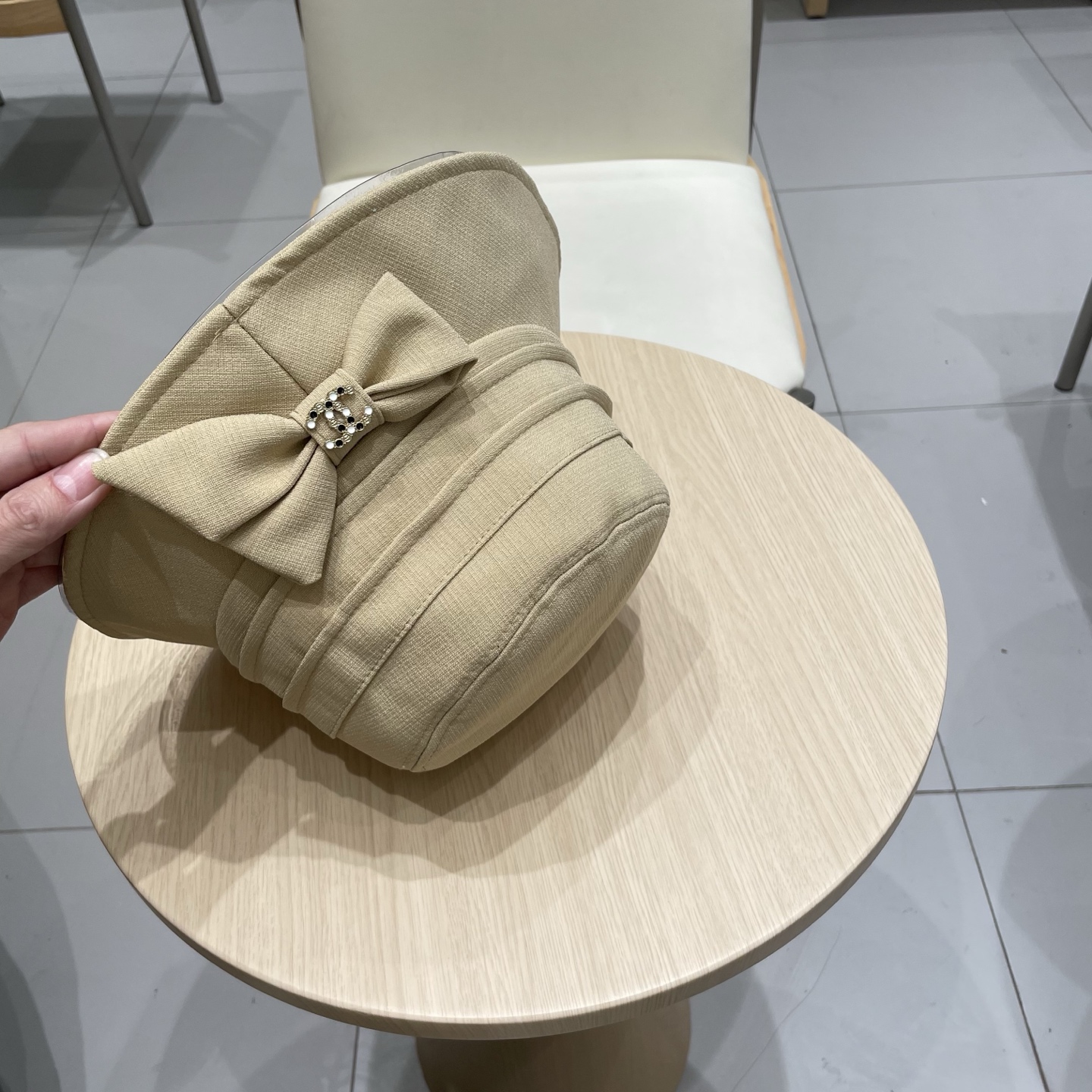 香奈儿CHANEL 新品渔夫帽，小香经典简约，时尚休闲设计