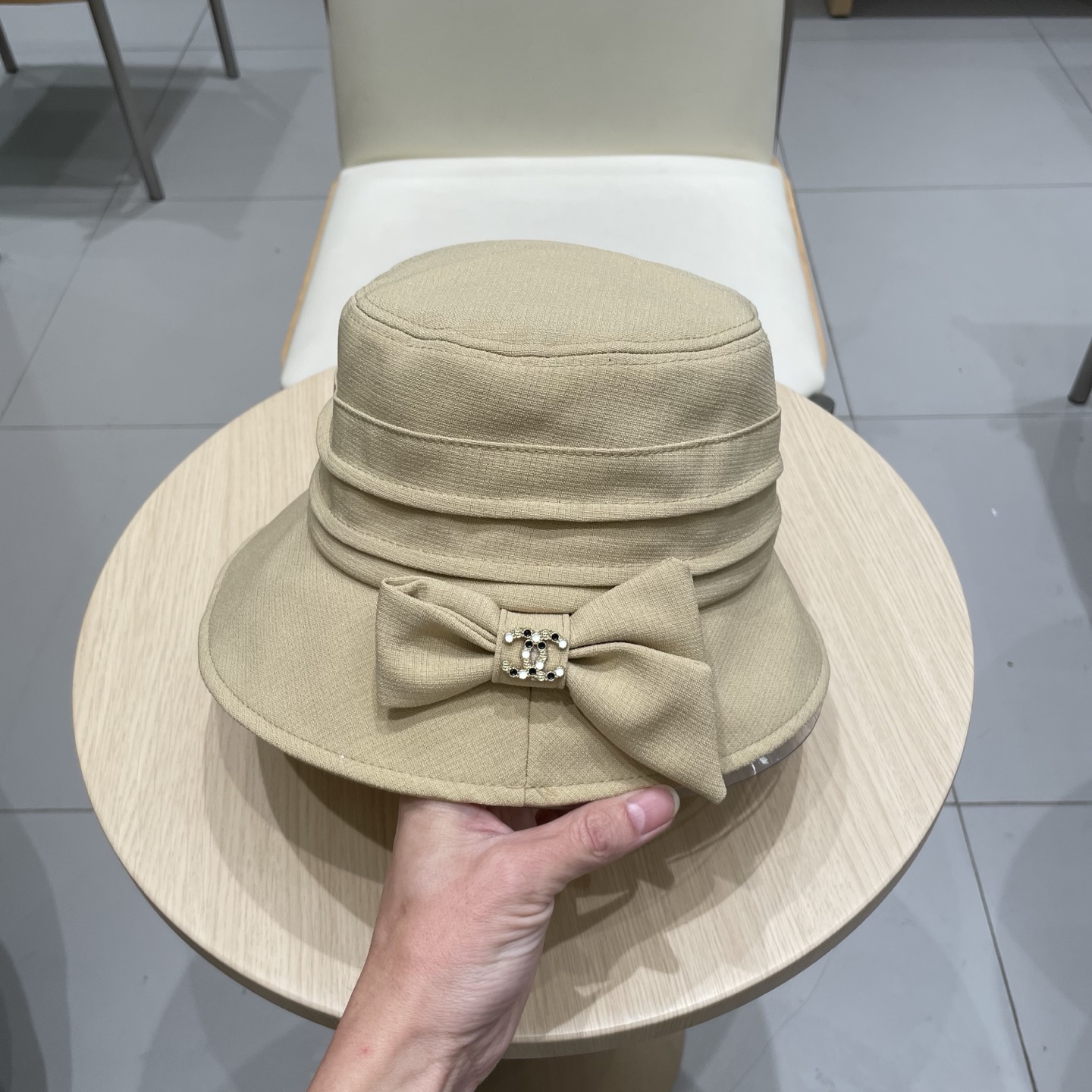 香奈儿CHANEL 新品渔夫帽，小香经典简约，时尚休闲设计