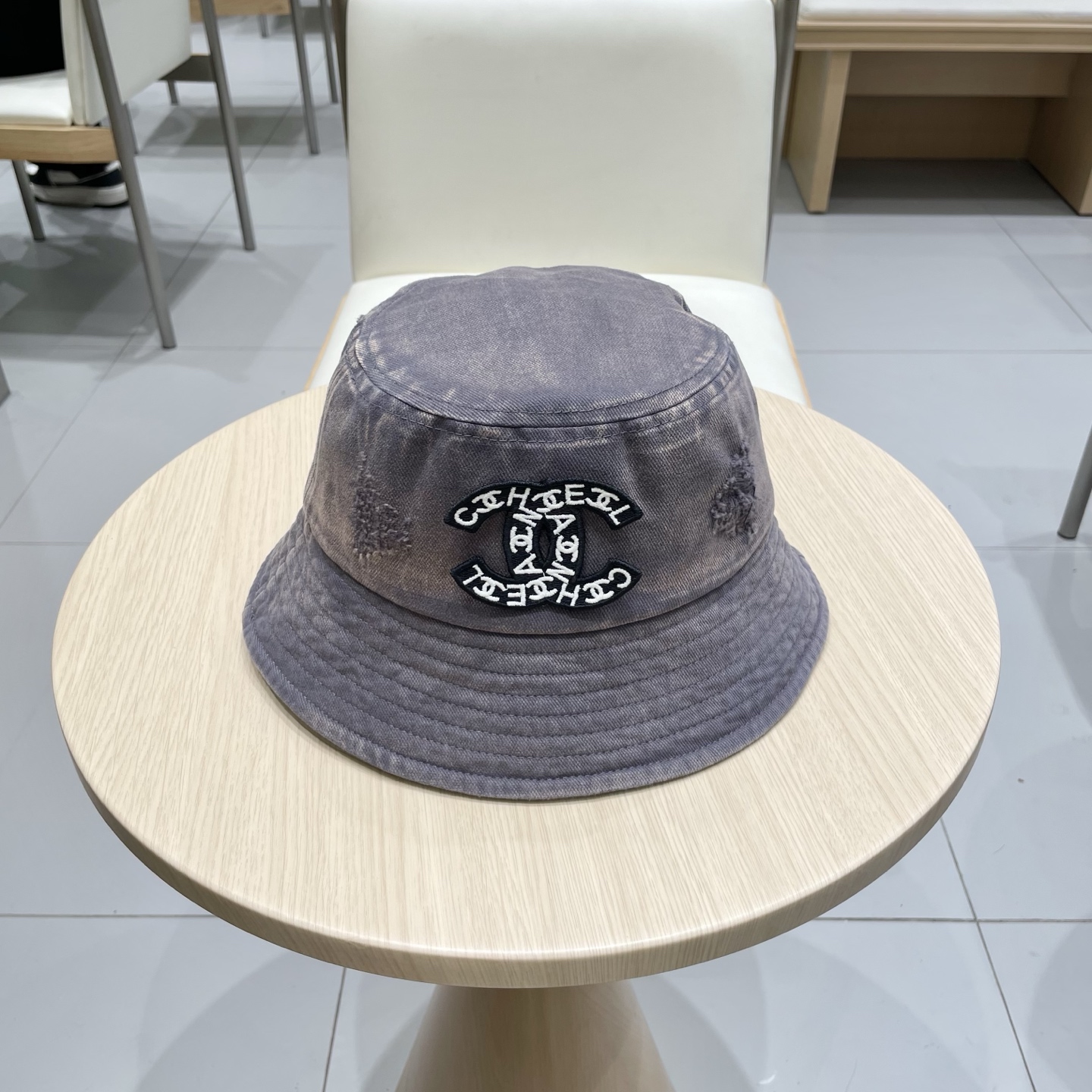  CHANEL香奈儿】新款简约刺绣logo渔夫帽🧢新款出货，大牌款超好搭配，赶紧入手