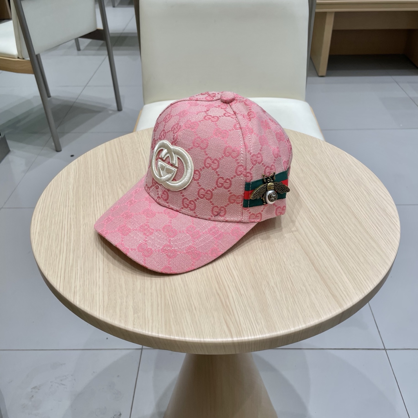  古奇棒球帽♥️GUCCI🧢官网新品，棒球帽，原单品质火爆来袭 。🎩 工艺非常精美 高档大气上档次！低调